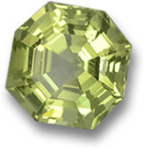 Gemma di apatite verde pallido taglio Asscher