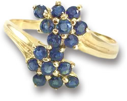 Anello con zaffiro blu immobiliare