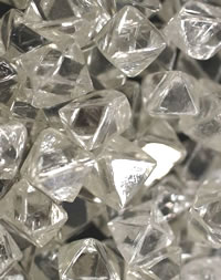Diamante bianco grezzo