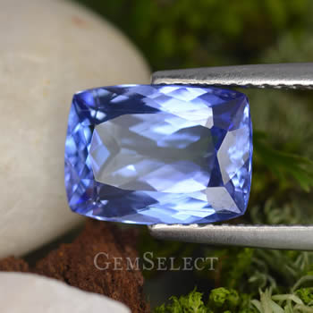 Pietra preziosa tanzanite taglio cuscino