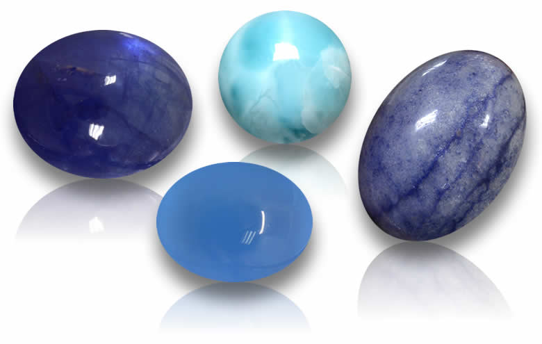Pietre preziose cabochon blu sfuse per la creazione di gioielli