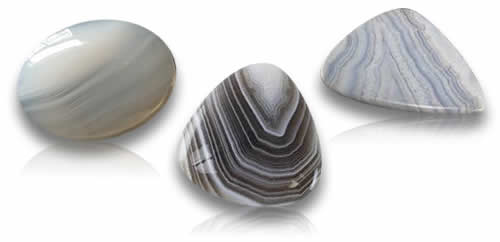 Pietre preziose di agata grigia naturale