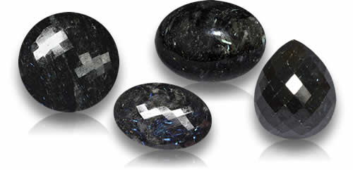 Gemme Nuummite