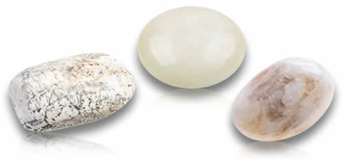 Pietre preziose naturali di albite bianca
