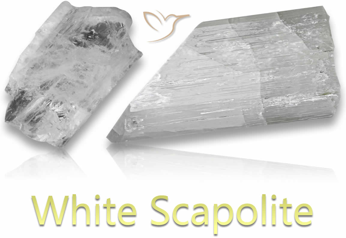 Pietre preziose naturali di scapolite bianca grezza