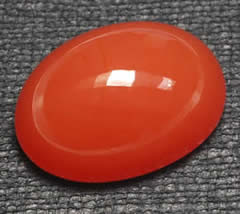Cabochon in corniola