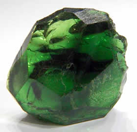 Tormalina cromata grezza