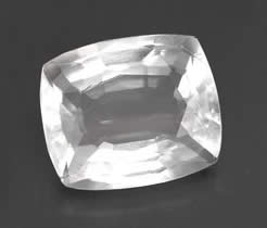 Hambergite dal Madagascar