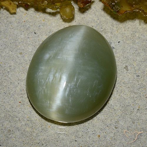 8.60ct Naturale Verde medio Occhio di gatto actinolite, Ovale, Traslucido