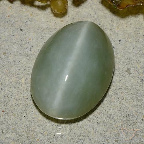 5.92ct Naturale Verde muschio chiaro Occhio di gatto actinolite, Ovale, Traslucido