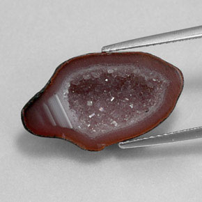 Geodi di agata naturale multicolore da 6,80 ct, forma fantasia, opaco