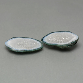 Geodi di agata naturale multicolore da 16,64 ct, forma fantasia, opaco