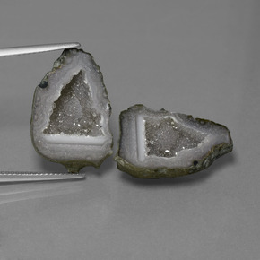Geodi di agata naturale multicolore da 23,90 ct, forma fantasia, opaco