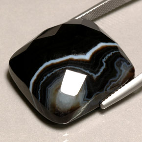 Agata naturale multicolore da 29,53 ct, taglio a cuscino, opaco