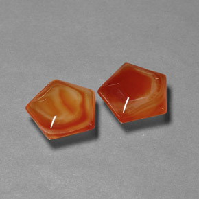Agata naturale arancione da  ct, forma fantasia, traslucido