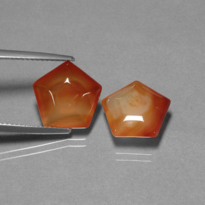 Agata naturale arancione da  ct, forma fantasia, traslucido