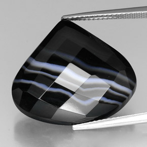 Agata naturale multicolore da 21,36 ct, forma fantasia, opaco