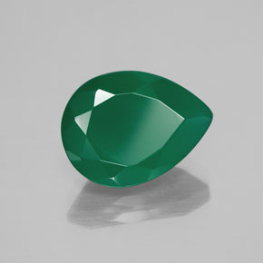 Agata naturale verde da 7,71 ct, taglio a pera, traslucido