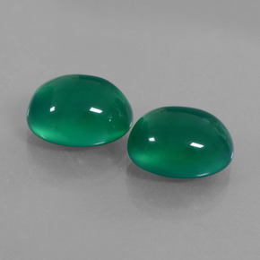 Agata naturale verde da 12,08 ct, taglio ovale, traslucido