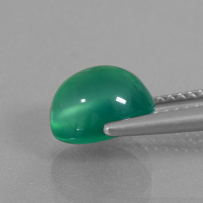 Agata naturale verde da 2,52 ct, taglio ovale, traslucido