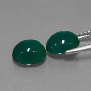 Gemme di Agata Verde scuro medio naturale da 6.51 ct, Taglio ovale, Traslucido