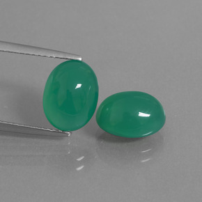 Agata naturale verde da 6,35 ct, taglio ovale, traslucido