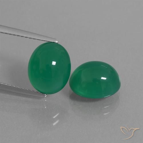 Agata naturale verde da 7,58 ct, taglio ovale, traslucido