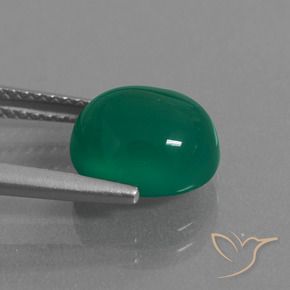 Agata Verde medio intenso naturale da 3.48 ct, Ovale, Traslucido