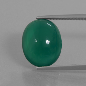 Agata naturale verde da 6,88 ct, taglio ovale, traslucido