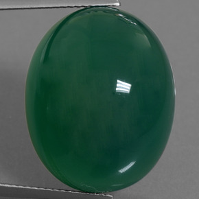 Agata naturale verde da 35,01 ct, taglio ovale, traslucido