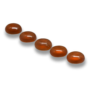 Agata naturale rosso da 2,07 ct, taglio ovale, traslucido