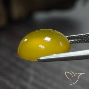 Agata Giallo intenso naturale da 5.29 ct, Ovale, Traslucido