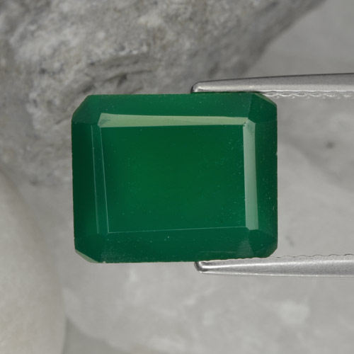 Agata Verde caldo naturale da 4.99 ct, Taglio smeraldo, Traslucido