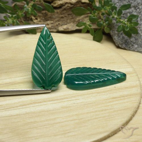 8.76ctw Naturale Verde Agata, Taglio a fantasia, Traslucido