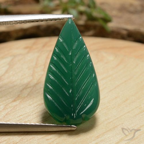 Agata Verde giallastro naturale da 5.23 ct, Forma fantasia, Traslucido