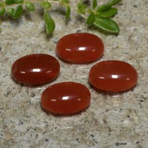 Agata naturale rosso da 2,69 ct, taglio ovale, traslucido