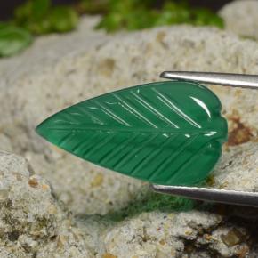Agata naturale verde da 3,42 ct, forma fantasia, traslucido