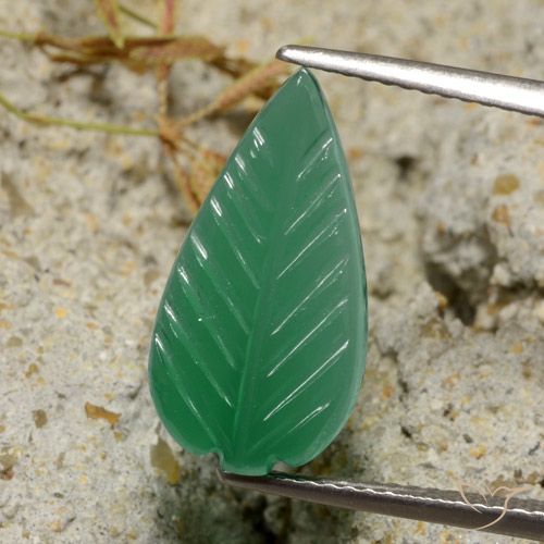 Agata Verde medio naturale da 3.62 ct, Taglio a fantasia, Traslucido