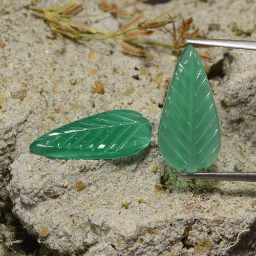 Gemme di Agata Verde medio naturale da 6.05 ct, Taglio a fantasia, Traslucido