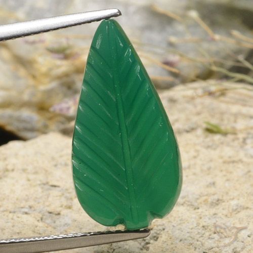 5.06ct Naturale Verde medio Agata, Taglio a fantasia, Traslucido