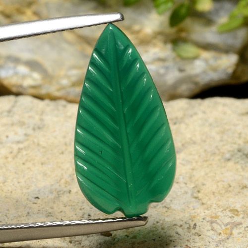 Agata Verde caldo naturale da 4.46 ct, Taglio a fiore, Traslucido