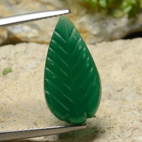 4.96ct Naturale Verde medio Agata, Taglio a fiore, Traslucido