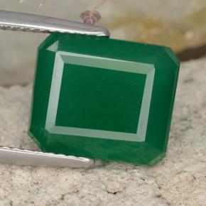 Agata Verde giallastro naturale da 6.60 ct, Taglio smeraldo, Traslucido