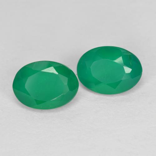 Agata naturale verde da 1,35 ct, taglio ovale, traslucido