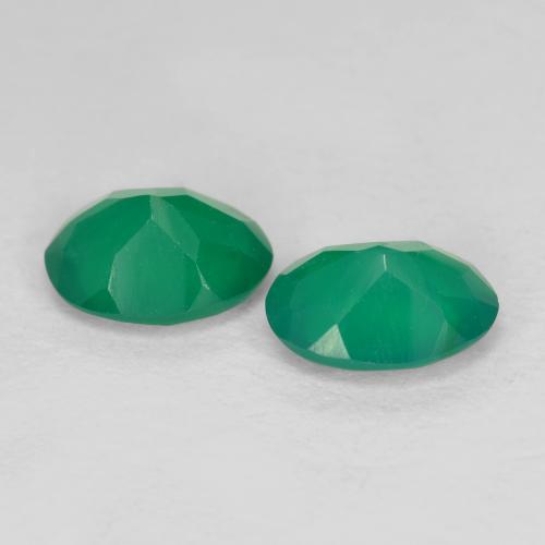 Agata naturale verde da 1,35 ct, taglio ovale, traslucido