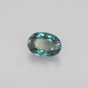 Alessandrite Verde / Rosso naturale da 0.43 ct, Taglio ovale, VVS-VS