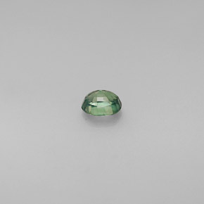 Alessandrite Verde / Rosso naturale da 0.31 ct, Taglio ovale, VVS-VS