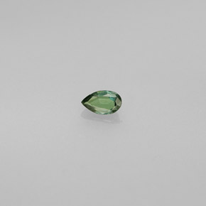 Alessandrite Verde / Rosso naturale da 0.11 ct, Forma a pera, VS