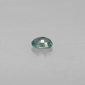 Alessandrite Verde / Rosso naturale da 0.12 ct, Taglio ovale, VS