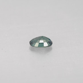 Alessandrite Verde / Rosso naturale da 0.13 ct, Taglio ovale, VS